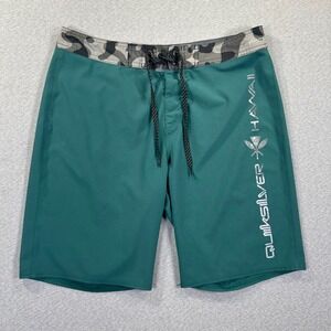 Quiksilver Highline Hawaii Board Shorts Mens 30 Teal Green Camo 4-Way Stretch